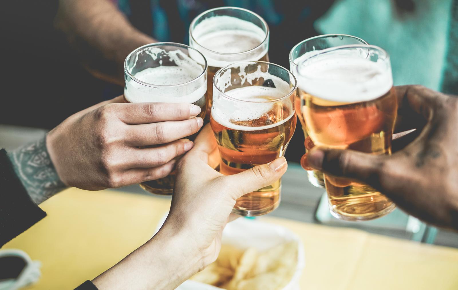 La Birra fa Ingrassare? Scopri la Verità Dietro il Mito e Come Gustarla Senza Sensi di Colpa!